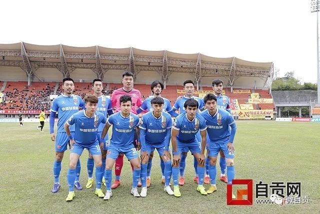 掘金4连胜送黄蜂7连败 班凯罗34分魔术止4连败